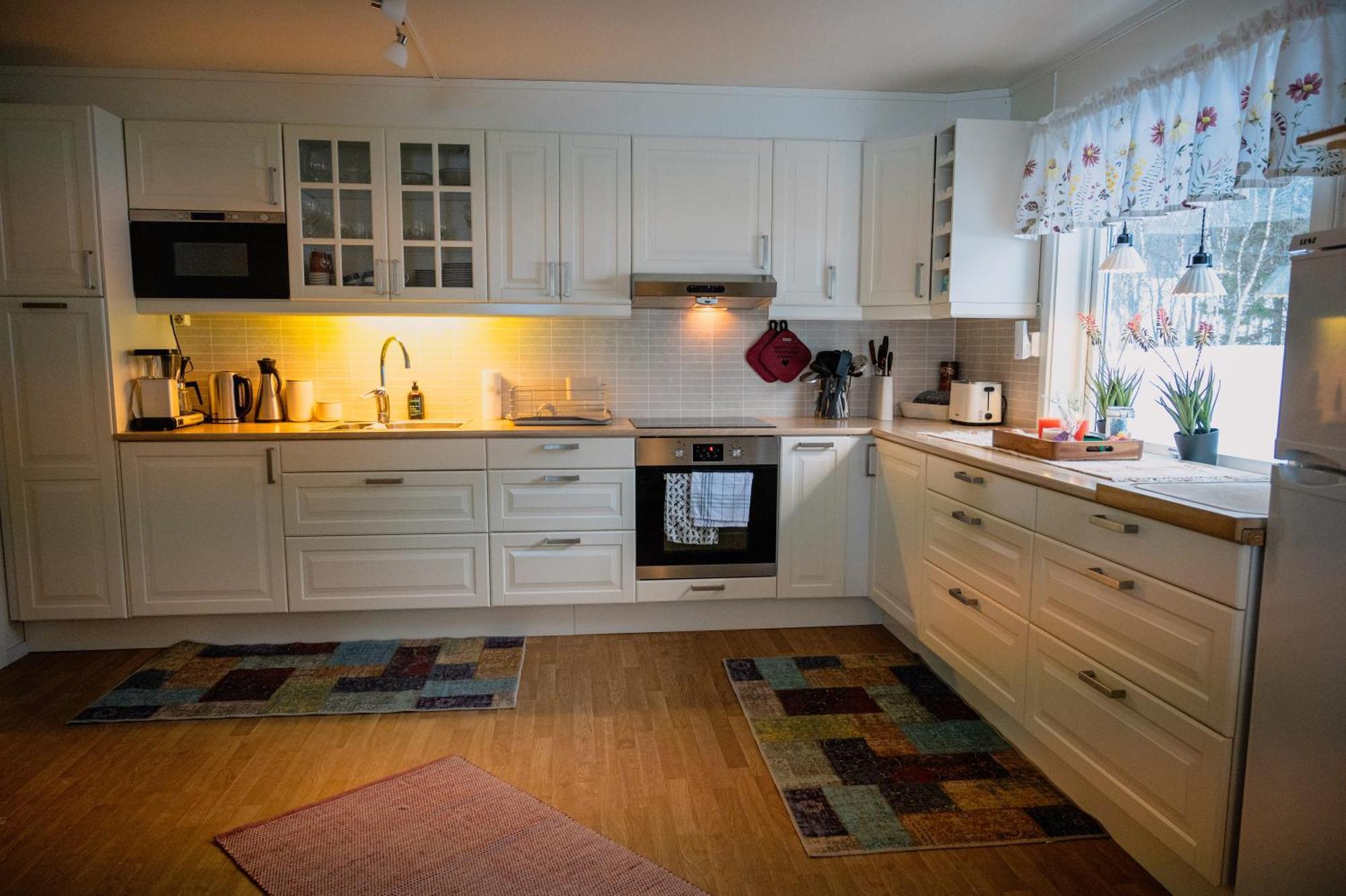 Fredfullt Hus Ved Oksfjordvannet Vakantiehuis Storslett